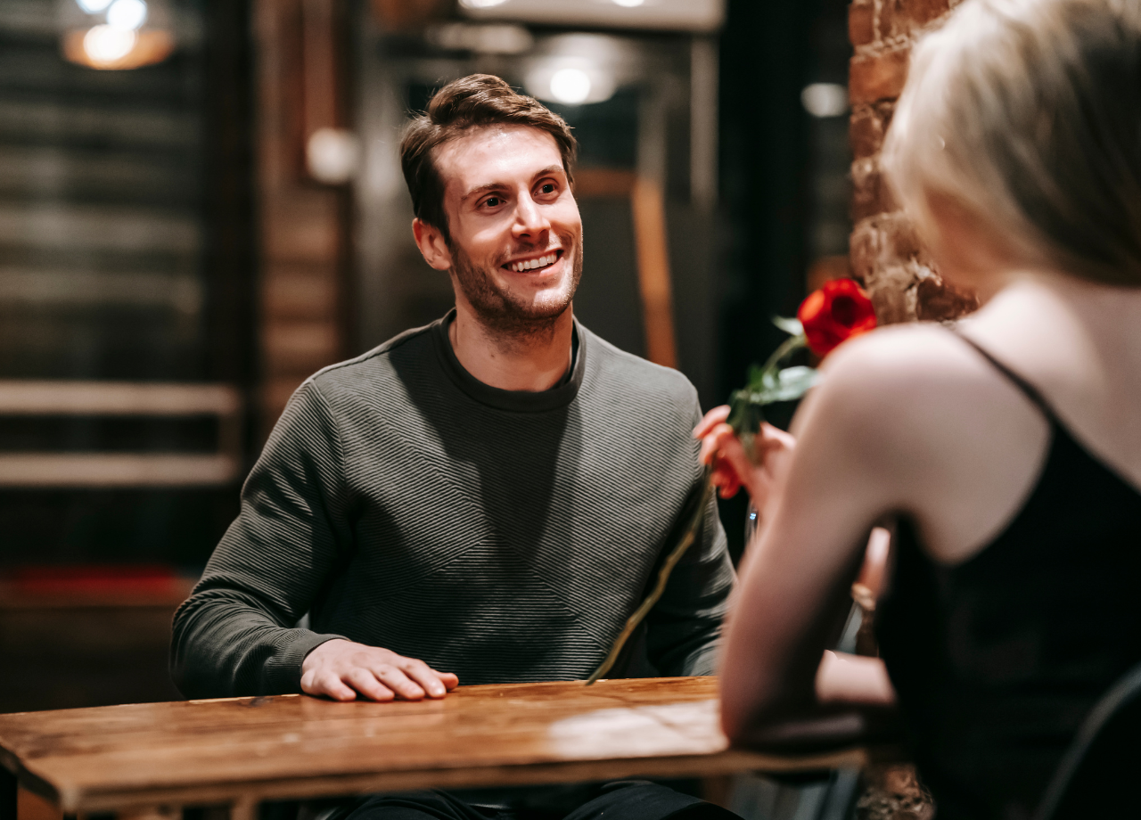 Your Guide to Planning an Unforgettable Evening in Queens with a Companion